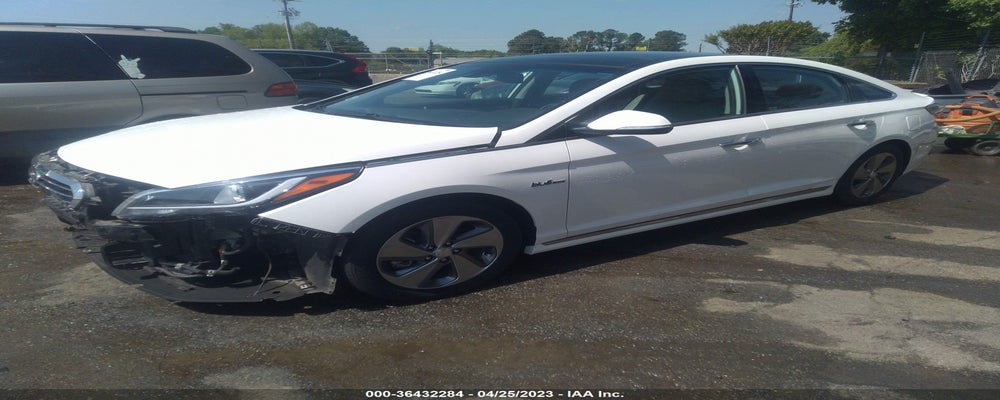 KMHE34L13GA021076 2016 HYUNDAI SONATA HYBRID photo no. 2