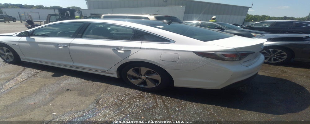 KMHE34L13GA021076 2016 HYUNDAI SONATA HYBRID photo no. 3