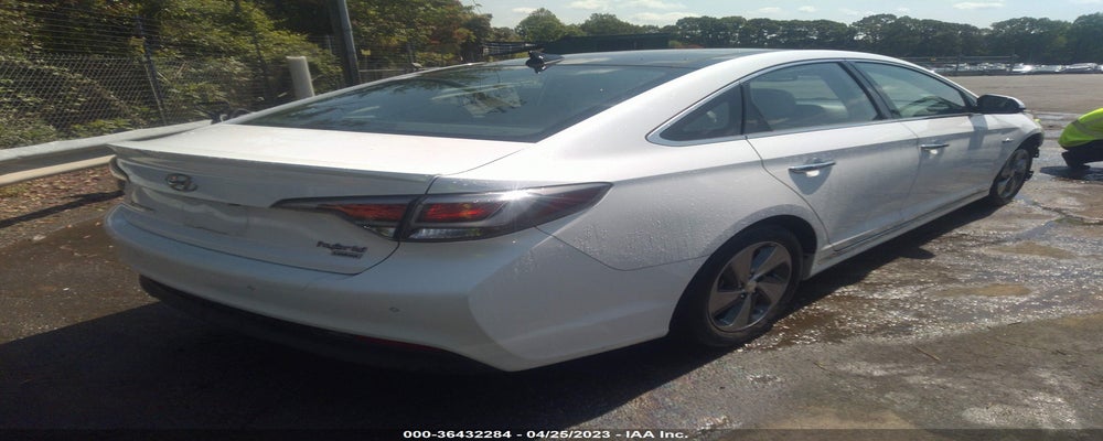 KMHE34L13GA021076 2016 HYUNDAI SONATA HYBRID photo no. 4