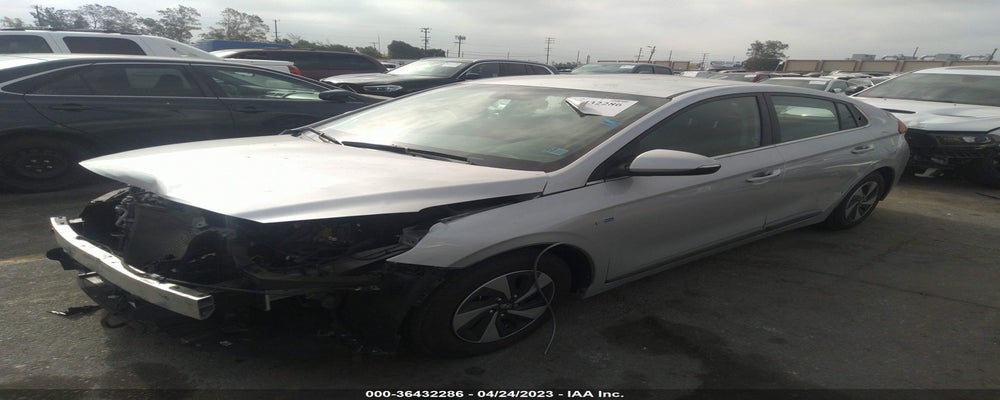 KMHC75LC8HU021478 2017 HYUNDAI IONIQ HYBRID photo no. 2