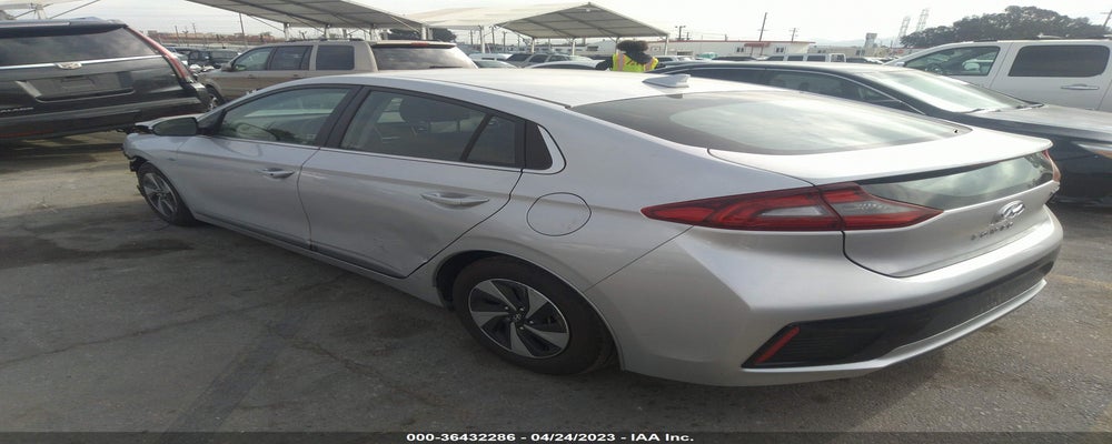 KMHC75LC8HU021478 2017 HYUNDAI IONIQ HYBRID photo no. 3