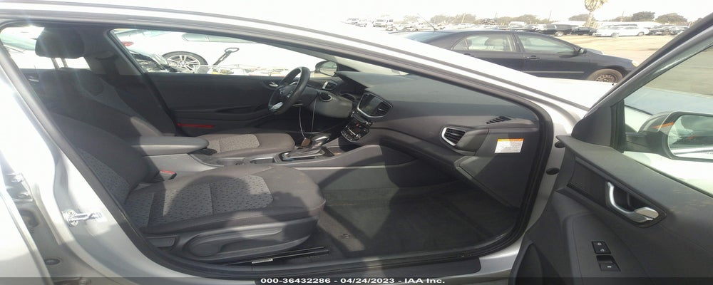 KMHC75LC8HU021478 2017 HYUNDAI IONIQ HYBRID photo no. 5