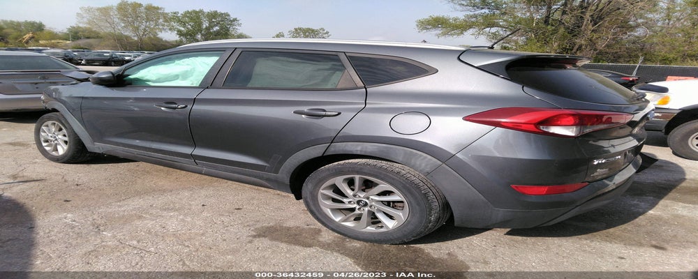 KM8J33A46GU118664 2016 HYUNDAI TUCSON photo no. 3