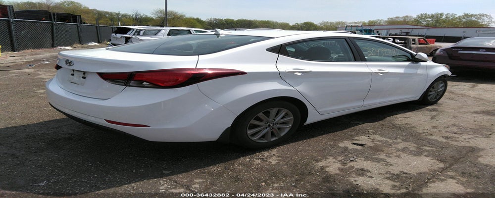 5NPDH4AE1EH516969 2014 HYUNDAI ELANTRA photo no. 4