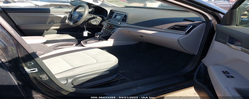 5NPD74LF2JH217557 2018 HYUNDAI ELANTRA photo no. 5