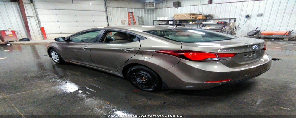 5NPDH4AE0GH797116 2016 HYUNDAI ELANTRA photo no. 3