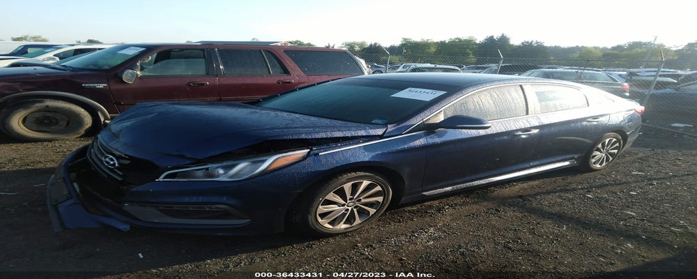 5NPE34AF2FH228892 2015 HYUNDAI SONATA photo no. 2