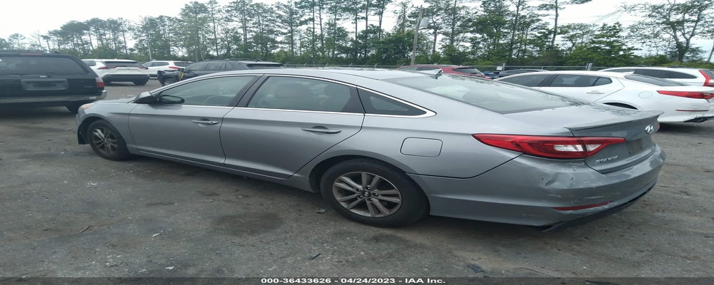 5NPE24AF0FH123576 2015 HYUNDAI SONATA photo no. 3