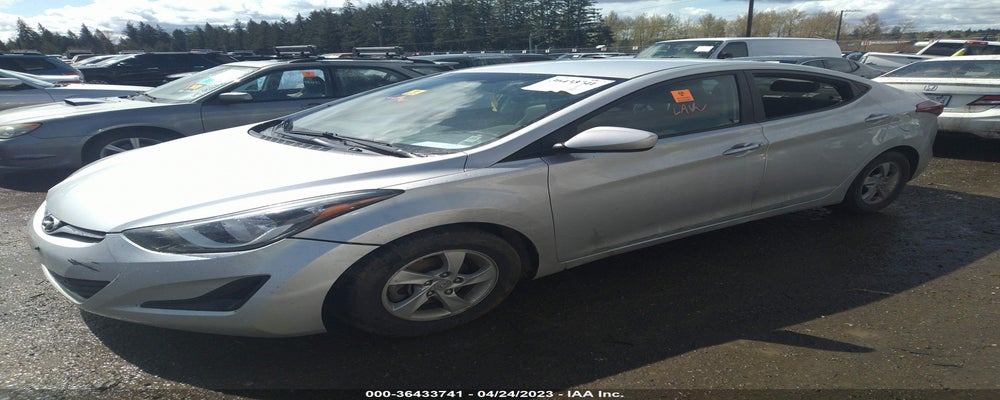KMHDH4AE7FU320537 2015 HYUNDAI ELANTRA photo no. 2