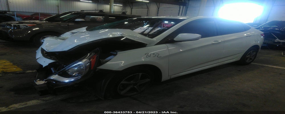 KMHCT4AE2EU720675 2014 HYUNDAI ACCENT photo no. 2