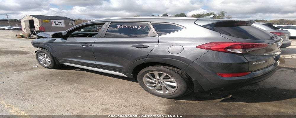 KM8J3CA46JU776220 2018 HYUNDAI TUCSON photo no. 3