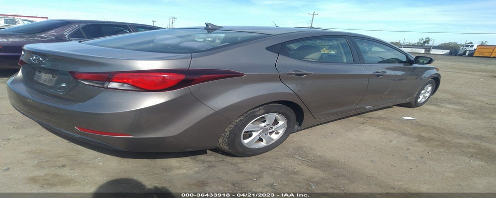 5NPDH4AE1FH563257 2015 HYUNDAI ELANTRA photo no. 4