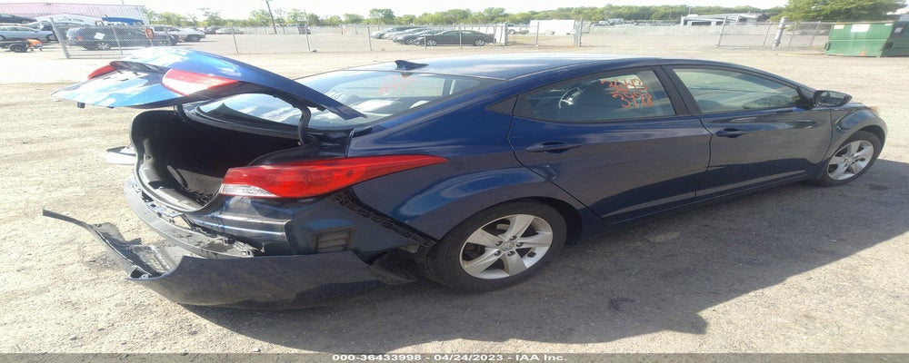 KMHDH4AE1DU839757 2013 HYUNDAI ELANTRA photo no. 4