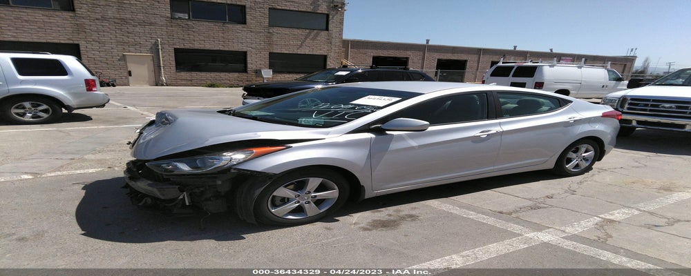 5NPDH4AE6DH303501 2013 HYUNDAI ELANTRA photo no. 2