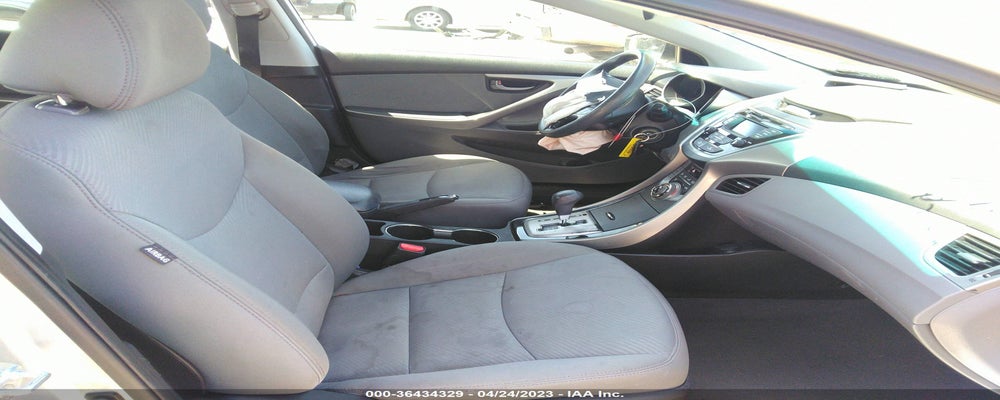 5NPDH4AE6DH303501 2013 HYUNDAI ELANTRA photo no. 5