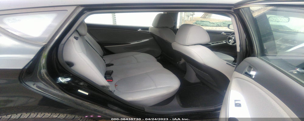 KMHCU5AE5DU065610 2013 HYUNDAI ACCENT photo no. 8