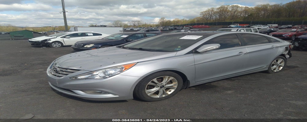 5NPEC4AC2CH349116 2012 HYUNDAI SONATA photo no. 2