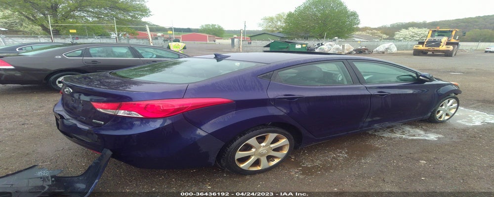 5NPDH4AE9DH384476 2013 HYUNDAI ELANTRA photo no. 4