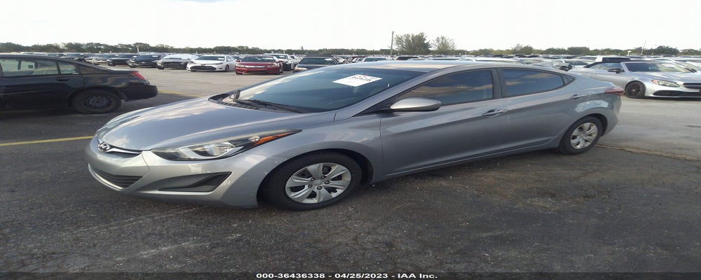 5NPDH4AE7GH769488 2016 HYUNDAI ELANTRA photo no. 2