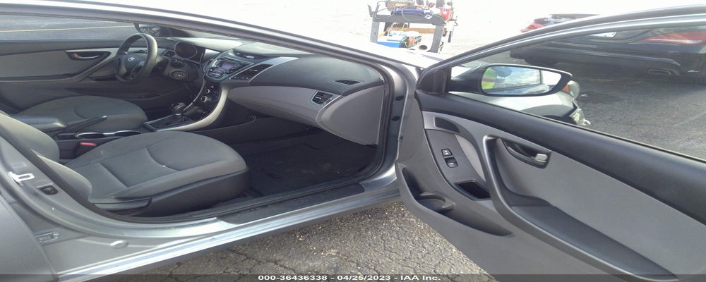 5NPDH4AE7GH769488 2016 HYUNDAI ELANTRA photo no. 5