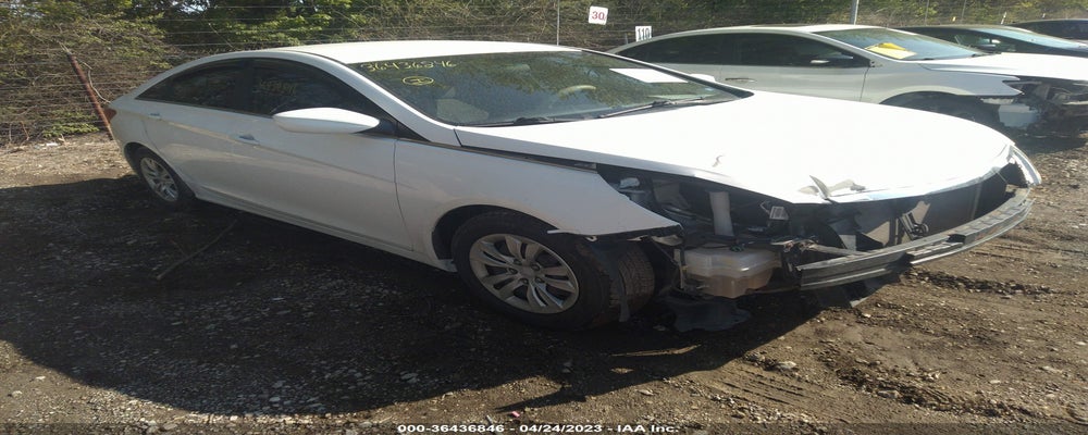5NPEB4ACXBH060728 2011 HYUNDAI SONATA photo no. 1