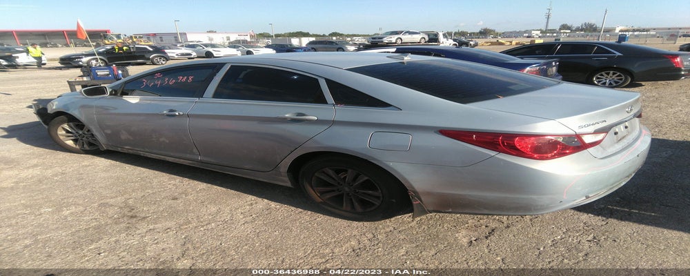 5NPEB4AC6CH350532 2012 HYUNDAI SONATA photo no. 3