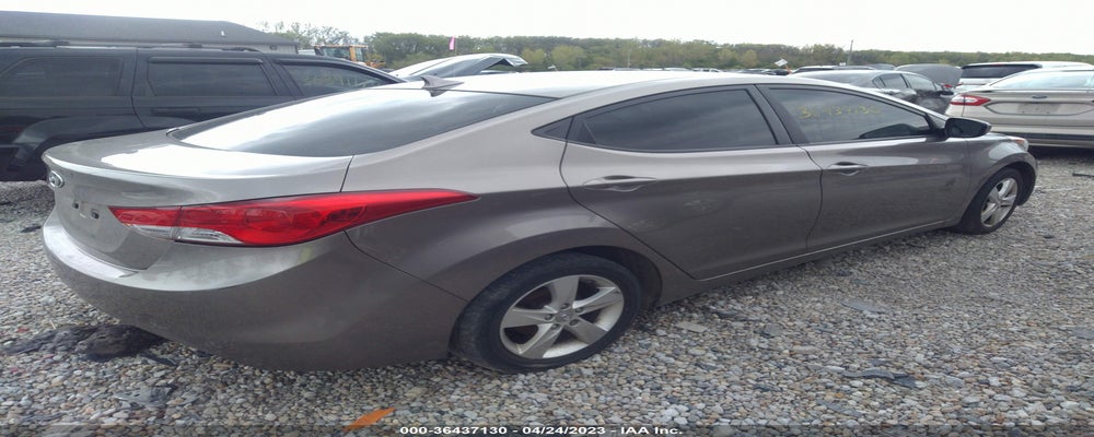 5NPDH4AE3BH059562 2011 HYUNDAI ELANTRA photo no. 4