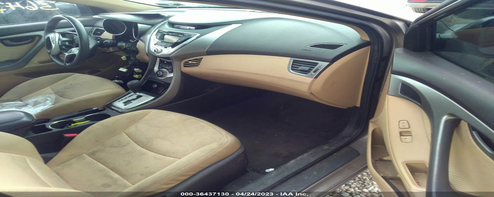 5NPDH4AE3BH059562 2011 HYUNDAI ELANTRA photo no. 5