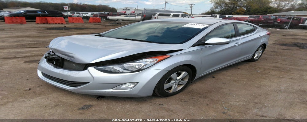 5NPDH4AE9DH325153 2013 HYUNDAI ELANTRA photo no. 2