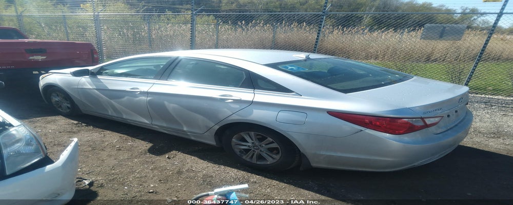 5NPEB4AC5DH517173 2013 HYUNDAI SONATA photo no. 3