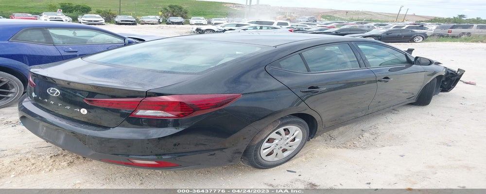 5NPD74LF2LH562011 2020 HYUNDAI ELANTRA photo no. 4
