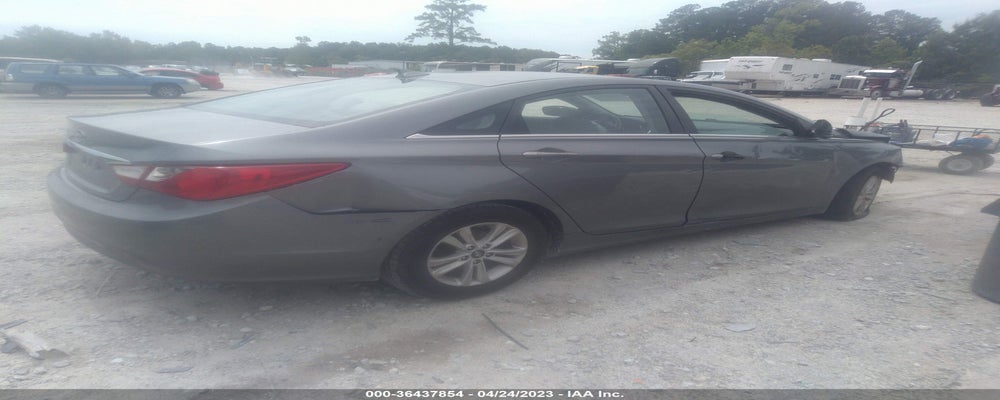 5NPEB4ACXDH748506 2013 HYUNDAI SONATA photo no. 4