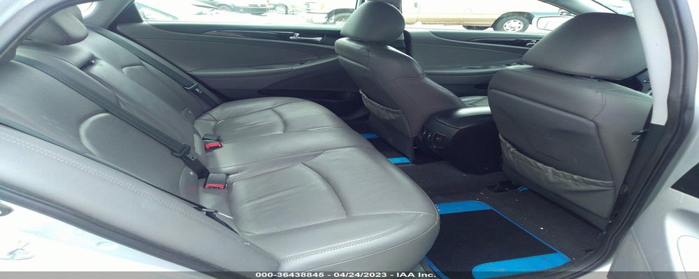 5NPEC4AC3BH123648 2011 HYUNDAI SONATA photo no. 8