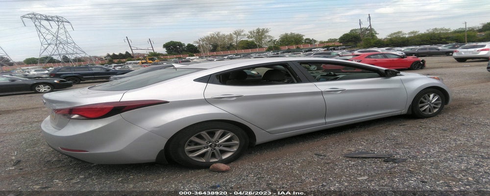 5NPDH4AE9FH594501 2015 HYUNDAI ELANTRA photo no. 4