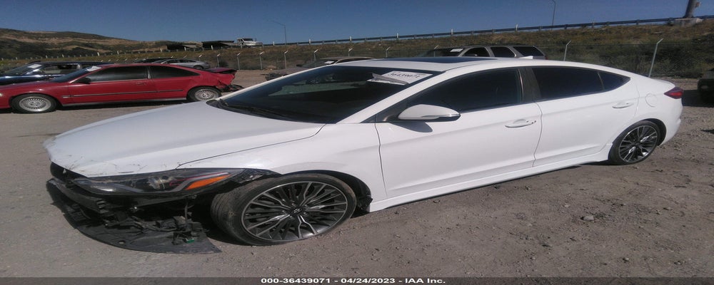 KMHD04LB8JU531605 2018 HYUNDAI ELANTRA photo no. 2