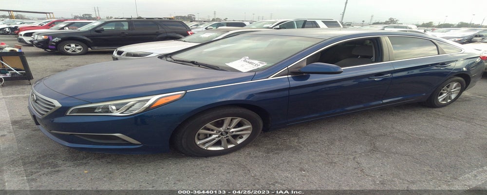 5NPE24AF4HH552707 2017 HYUNDAI SONATA photo no. 2