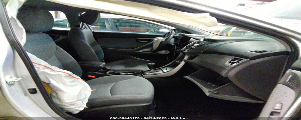 5NPDH4AE3DH309577 2013 HYUNDAI ELANTRA photo no. 5
