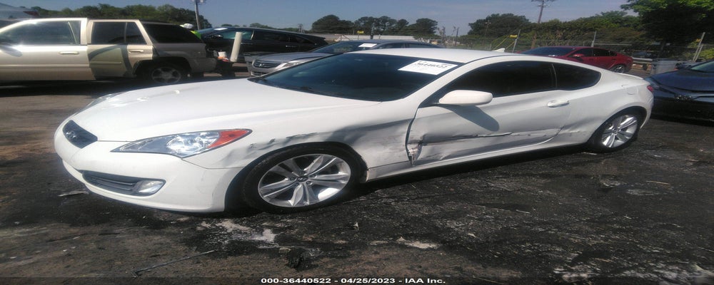 KMHHU6KH9AU038068 2010 HYUNDAI GENESIS COUPE photo no. 2