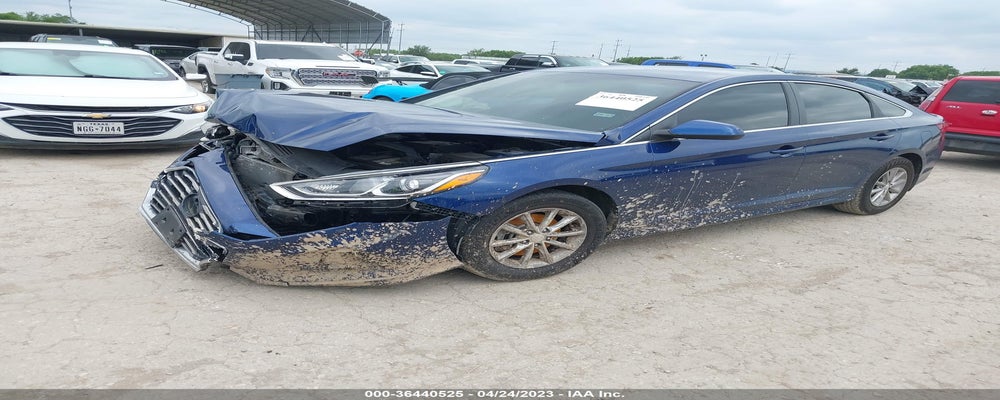 5NPE24AF4JH645958 2018 HYUNDAI SONATA photo no. 2