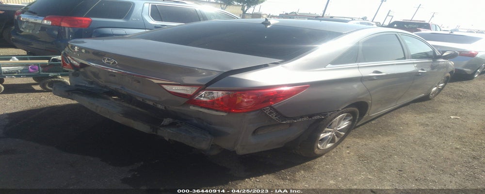5NPEB4AC5DH607990 2013 HYUNDAI SONATA photo no. 4