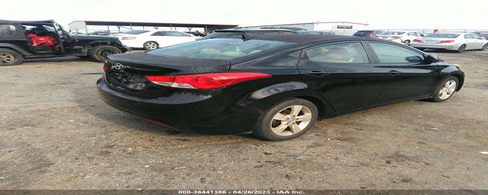 KMHDH4AE1BU127133 2011 HYUNDAI ELANTRA photo no. 4