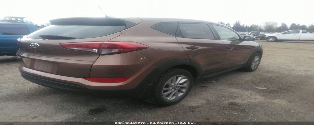 KM8J23A41GU029569 2016 HYUNDAI TUCSON photo no. 4