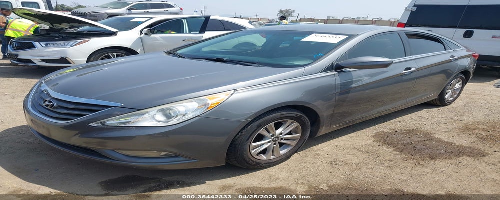 5NPEB4AC6DH627116 2013 HYUNDAI SONATA photo no. 2