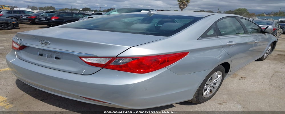 5NPEB4AC2BH270742 2011 HYUNDAI SONATA photo no. 4
