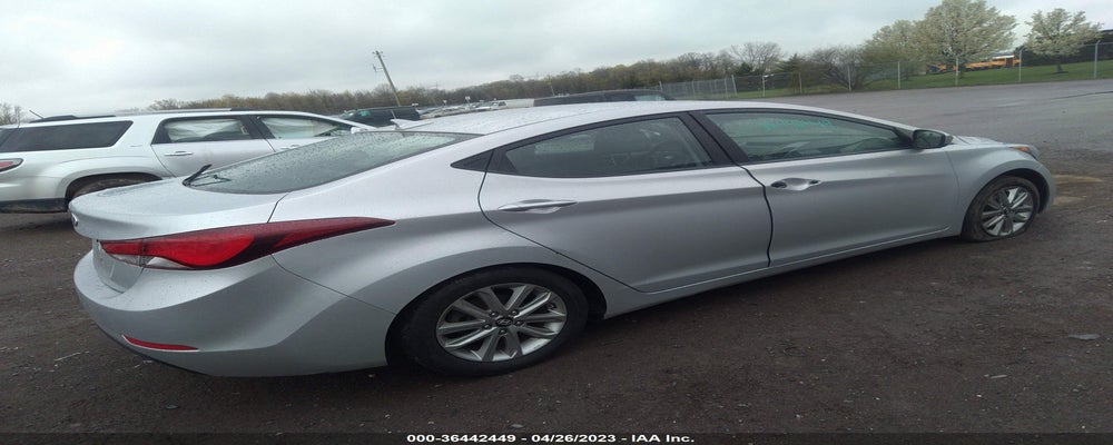 KMHDH4AE9FU415097 2015 HYUNDAI ELANTRA photo no. 4
