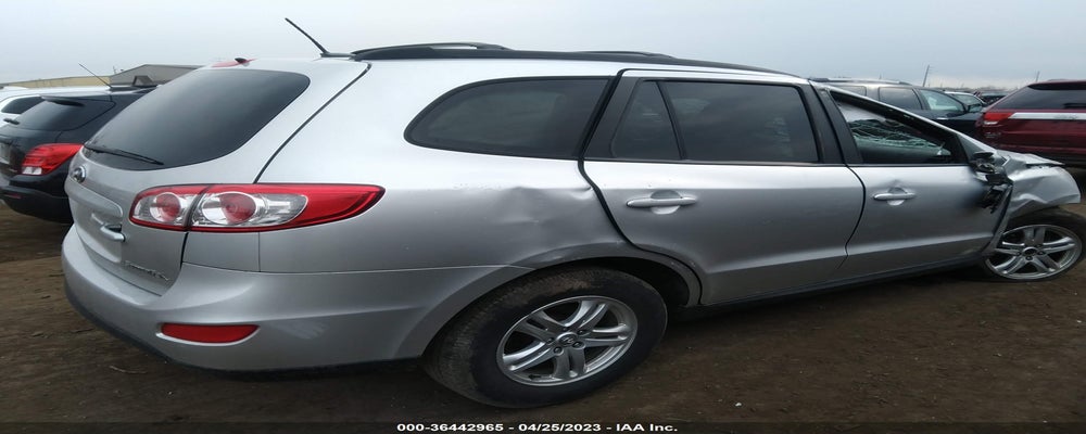 5XYZGDAG7BG023682 2011 HYUNDAI SANTA FE photo no. 4