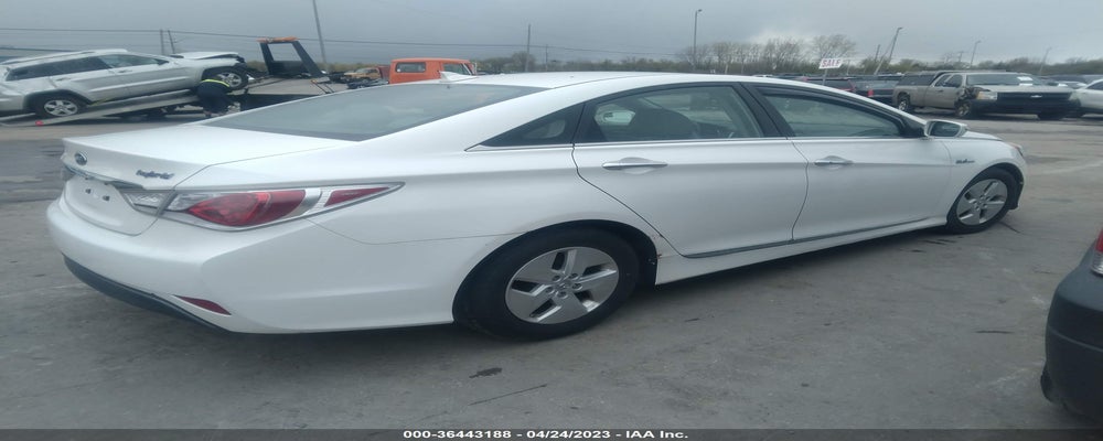 KMHEC4A47CA022402 2012 HYUNDAI SONATA photo no. 4