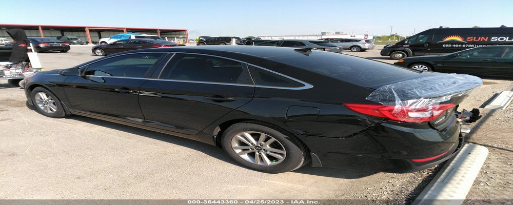 5NPE24AF0FH182045 2015 HYUNDAI SONATA photo no. 3
