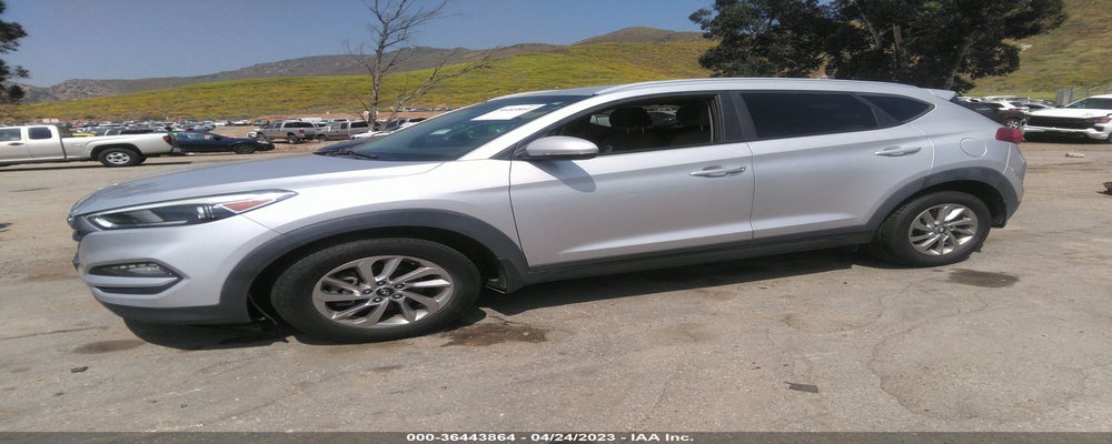 KM8J33A24GU154917 2016 HYUNDAI TUCSON photo no. 2