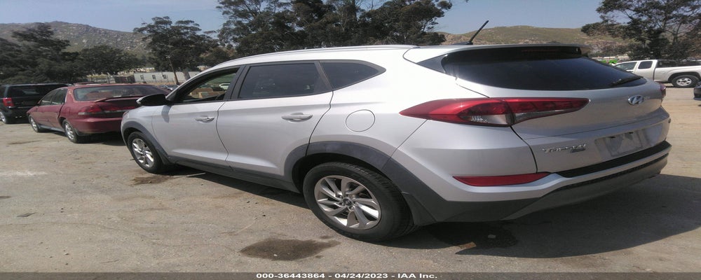 KM8J33A24GU154917 2016 HYUNDAI TUCSON photo no. 3